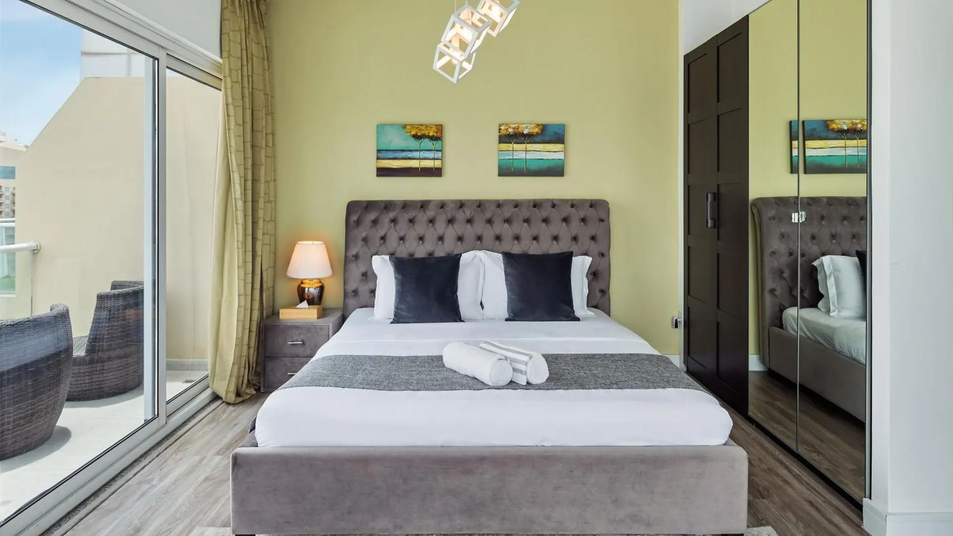 Modern & Spacious 2-Bed Condo With Panoramic Lake Views, Dual Balconies, Steps From Dubai Jlt Metro By 