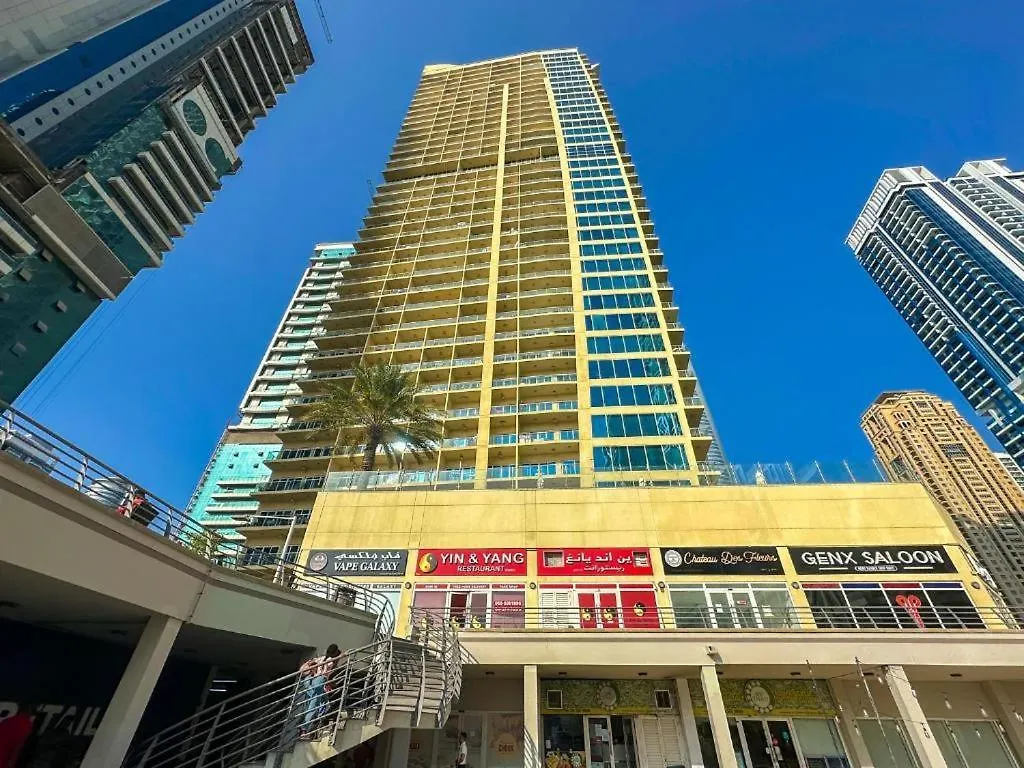 Lejlighed Modern & Spacious 2-Bed Condo With Panoramic Lake Views, Dual Balconies, Steps From Dubai Jlt Metro By 